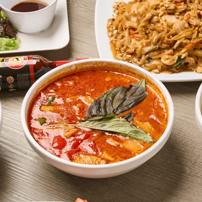 Delicious Curry Creations: Thai and Asian Flavors