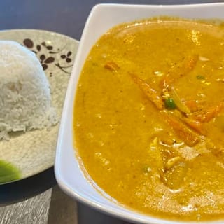 DS Yellow Curry Seafood